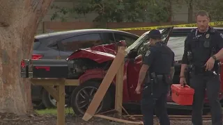 Driver killed in crash with tree in East Austin | FOX 7 Austin