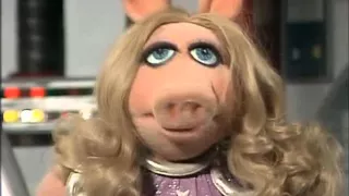 The Muppet Show Compilations - Episode 41: Pigs in Space (Part 2)