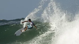 Perfect 10 for Griffin Colapinto as US surfer gets a triple barrel