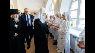 Патриарх Кирилл посетил Больницу Святителя Алексия на праздник Рождества Христова