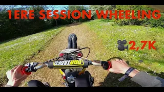 J’apprends à lever #1|| tuto Wheeling Moto ||confinement || dirt 125 || terrain privé