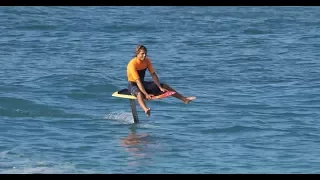 11 waves in a row flying on a HYDROFOIL for 6 minutes!