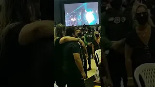 Daniel Diau faz linda homenagem a Paulinha Abelha em seu velório