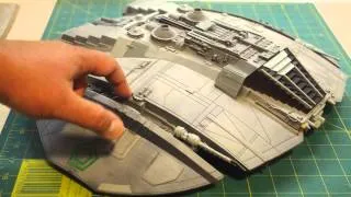 Moebius 1/32 Cylon Raider finished (and lighted) model