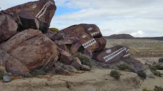 A week in the Desert.   Episode 4.   #tronapinnacles/Fish Rocks in the desert  Vlog 81