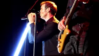 Wet Wet Wet - Sweet Surrender (Live - Phones 4u Arena, Manchester, UK, Dec 2013)