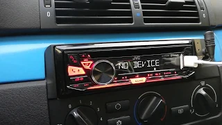 Player audio JVC cu Bluetooth pentru mașină