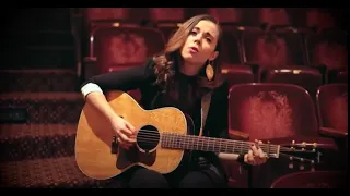 Sierra Hull - Everybody's Talking (Acoustic Session)