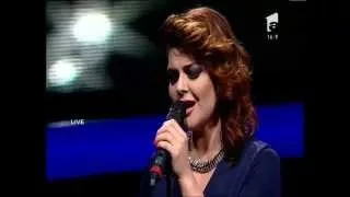 Holograf - "Ochii tăi". Vezi aici cum cântă Alexandra Crișan la X Factor!