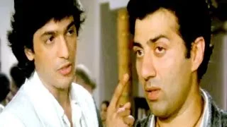 Sunny, Chunky Pandey, Paap Ki Duniya - Emotional Scene 10/16