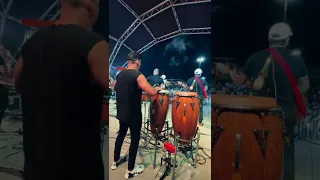 Levada de conga e bongo no arrocha