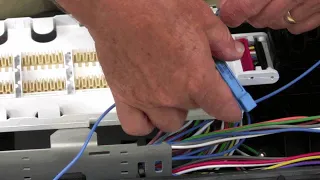 Fosc 600 Step 4 Routing Splicing and Managing Fibers Training Video