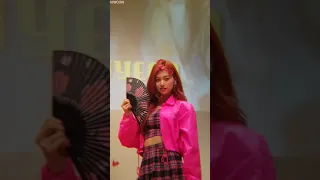 190518 위키미키(WekiMeki) 용산 팬사인회 김도연(Doyeon) - 마스터피스...