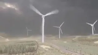 Catastrophic failure of Wind turbine due to Heavy Wind