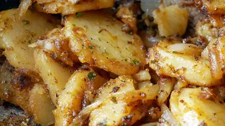 We're Having Skillet Potatoes and Onions for Breakfast | How to make Skillet Potatoes