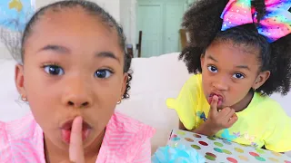 Shhh! 🤫 Please Don't Tell On Us 🥺 | Sekora & Sefari Play w/ Polly Pocket