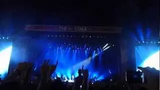 The Killers - Don't Look Back in Anger (Oasis) - V Festival, Weston Park 18.08.12