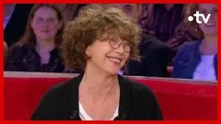 Jane Birkin évoque sa première nuit avec Serge Gainsbourg - Vivement Dimanche 14 octobre 2018