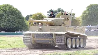4k tiger day 2018 tiger 131, panzer VI,  leaves the arena
