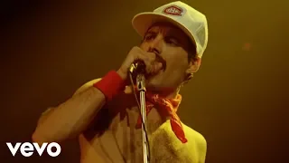 Queen - Another One Bites The Dust (Live)