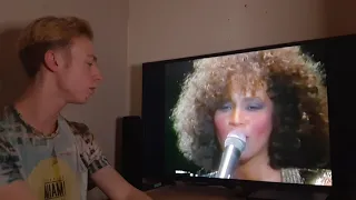 Whitney Houston - The Greatest Love Of All (Live Wembley 1988) (Reaction)