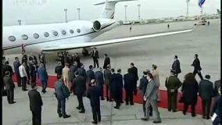 لحظة وصول الملك عبد الله لمطار القاهرة.. واستقبال الرئيس السيسي