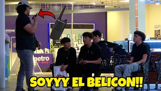 El Belicon sings Peso Pluma in Public