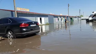 Рынок в Копанях затопило. Цены в описании под видео