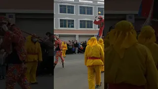 Traditional chinese new year celebration:walk on stilts www.beibentruck.cn