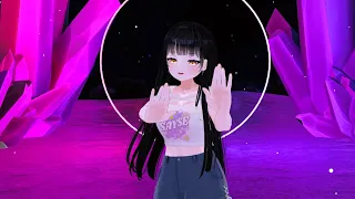 Captivating dance to the sound of snapping on VRChat