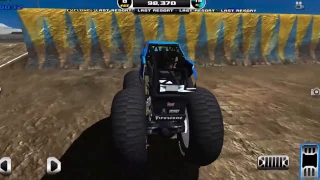Playing monster truck destruction, using all my Bigfoot trucks like Bigfoot 5 and more