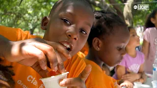 'Chef in the Garden' Teaches Kids How to Cook Healthy Food in the Bronx | Bite Size