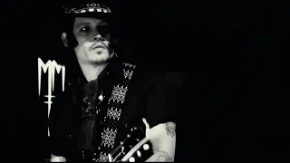 MARILYN MANSON- Sweet Dreams (Johnny Depp)