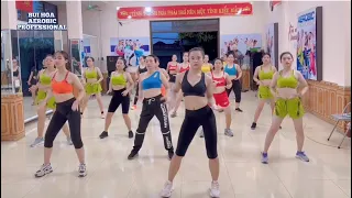 Fiery ab crunch with coach Thuy Hang Aerobic #kevinle #shorst #aerobic #nonstop