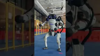 Boston Dynamics.  Танец роботов.