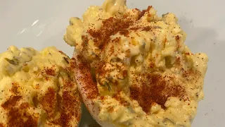 Easy Deviled Eggs Recipe