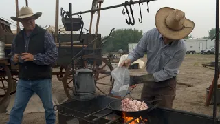 Chuckwagon Secrets: Creating Culinary Masterpieces with Wood & Cast Iron