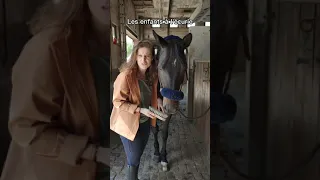 Je ne sais pas comment les moniteurs font... 🥲 #humour #equitatation #entresesoreilles #cheval