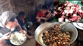 Village Pork Curry Cooking and enjoying with Rice In the Village || Rural Nepal & natural cooking ||