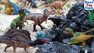 Dinosaur Volcano Playset - New Schleich Dinosaurs - Dinos Fighting