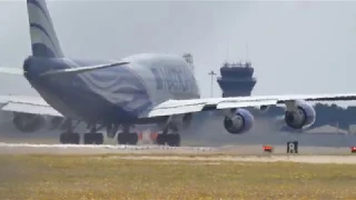 RAF Lakenheath Boeing 747-400f N919CA 4K action