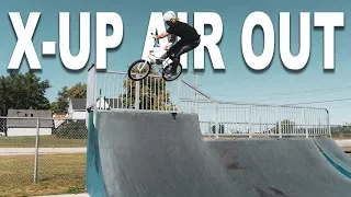 HOW TO X-UP AIR OUT BMX !!! On a big quarter pipe, the easy way!