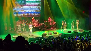Jump Around (House of Pain Cover) / I Got A Thing  George Clinton and Parliament Funkadelic  Live