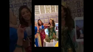 صفاء وهناء حفل خطوبة👰🏻👰🏻 اللي تقام في المنزلهم  بحضور العاءلة وزوجها الكريم  ؟؟