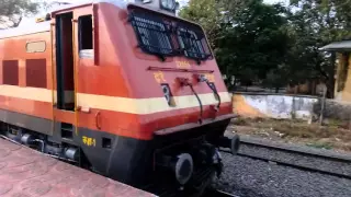 12842 Chennai-Howrah Coramandel Express With New WAP-4