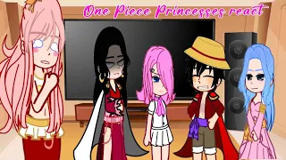 One Piece Princesses + Boa react to Luffy as the new Emperor of the Sea || gacha react|