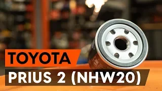 Come sostituire filtro olio motore e olio motore su TOYOTA PRIUS 2 (NHW20) [AUTODOC]