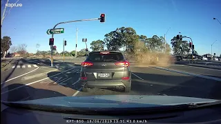 Australian Car Crash / Dash Cam Compilation 21