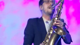 MOMENTAZO DOS CARRASCOS POR UNO  SAXO GRATIS JAJAJA  FINAL DE AMOR PLANETARIO  MÉRIDA 28 09 19