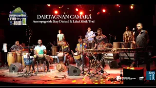 DARTAGNAN CAMARA (accompagné de Sory Diabaté et Lékol Misik Trad)   Tiny House Concert (S1-E21)